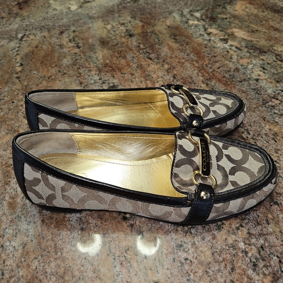 Coach Women's Brown monogram C logo Skip On Loafers Size 8.5 - Picture 3 of 12
